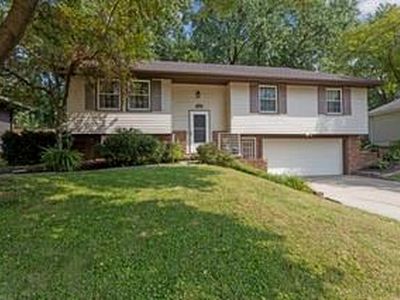 6109 Clydesdale Ln, Country Club, MO, 64506