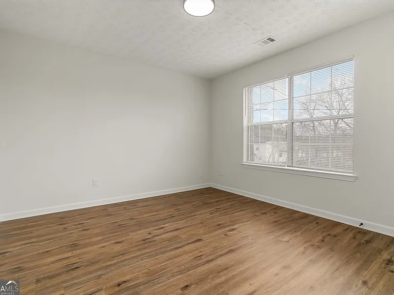 7189 Sweet Gum Ct — Photo 12