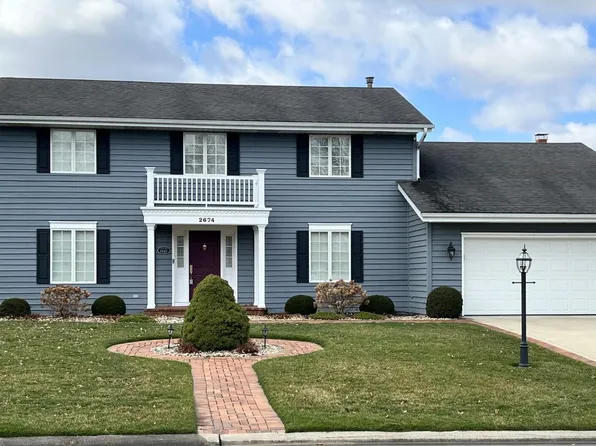 2674 Tower Ct, Dyer, IN 46311