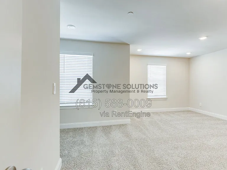 204 Douglas Bend Rd #1402 — Photo 17
