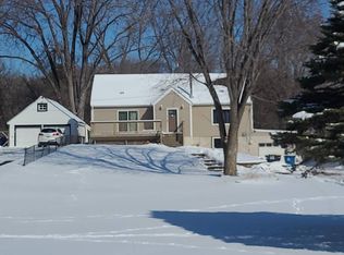 469 Little Canada Rd E, Little Canada, MN 55117