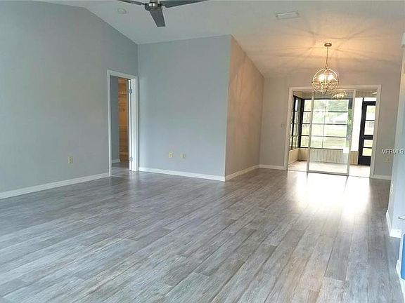 3rd image of 6923 32nd Ave W