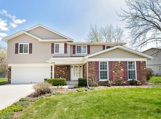 4290 Cypress Dr, Troy, MI 48085