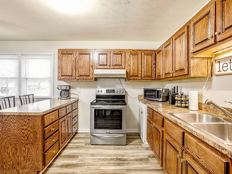 6132 Dandy Loop Rd — Photo 15