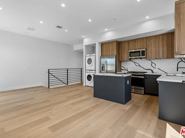 4714 W 17th St, Los Angeles, CA 90019