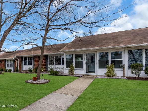 1109 Argyll Circle #C, Lakewood, NJ 08701