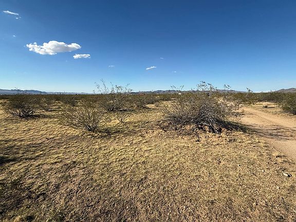 4th image of 326-09-110 Havasu Rd #97