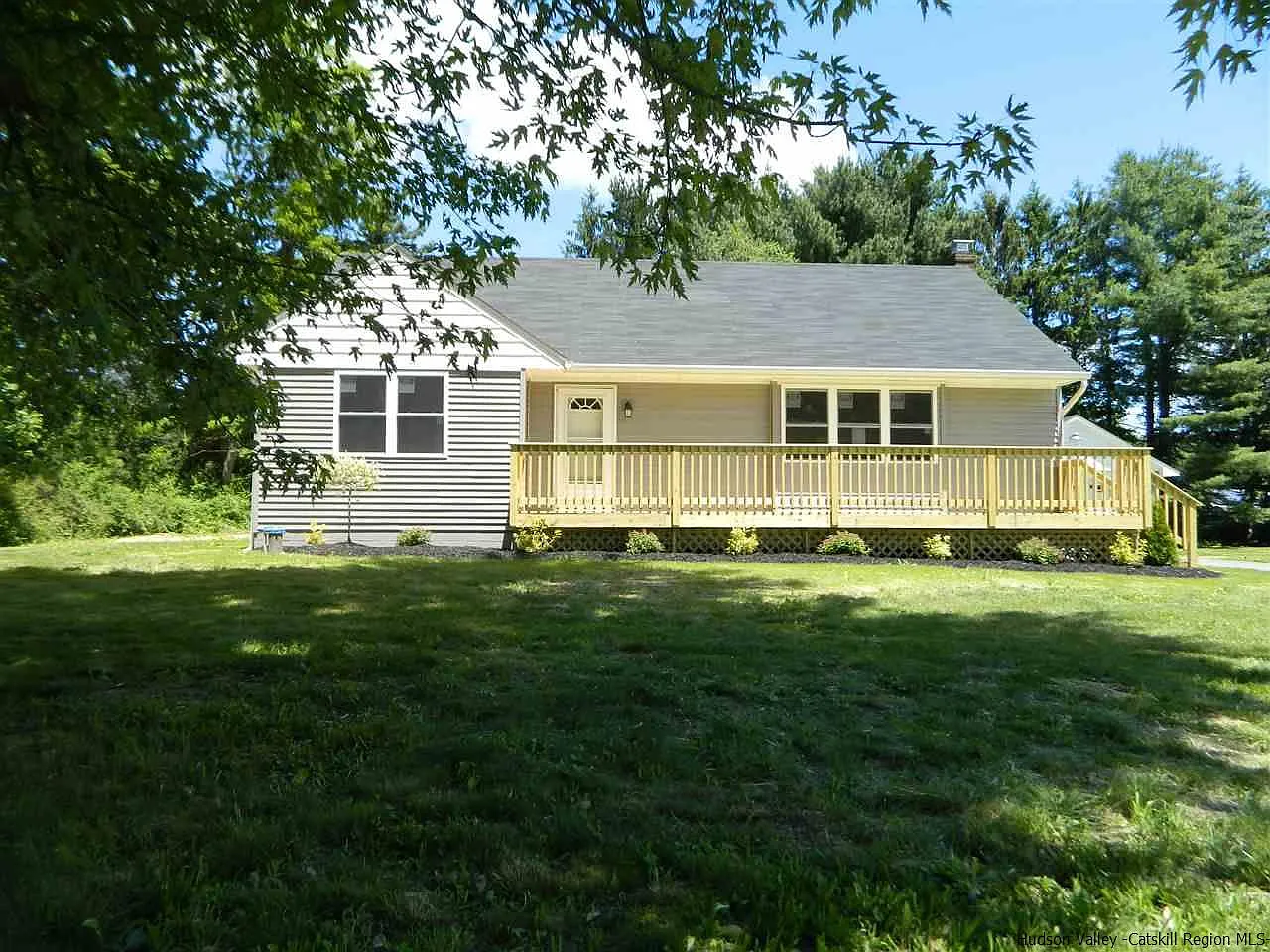 10 Knoth Rd photo 1