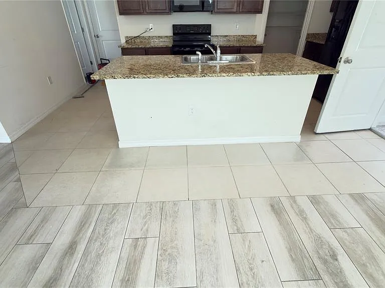 32724 Ansley Bloom Ln — Photo 11
