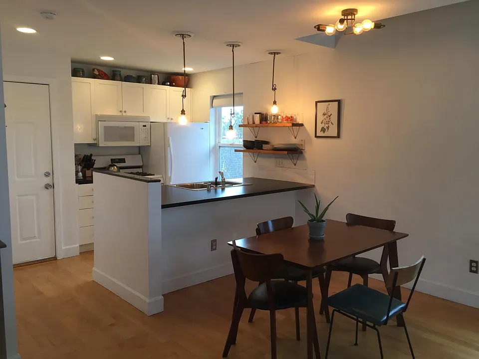 Kitchen / Dining