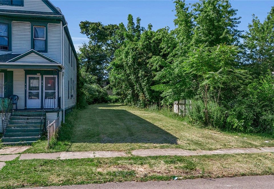 1st image of 109 Edna Pl Lot 6