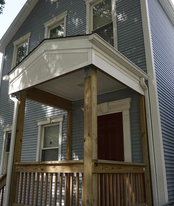 1st image of 3632 S Parnell Ave