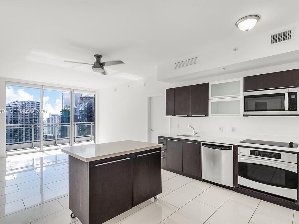 1st image of 90 SW 3rd St APT 4403