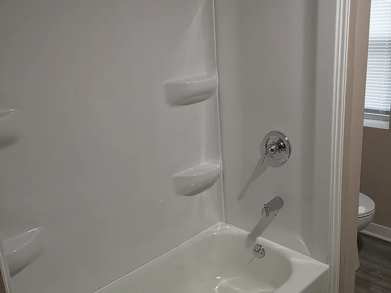 1665 Buena Vista Ave #2 — Photo 3
