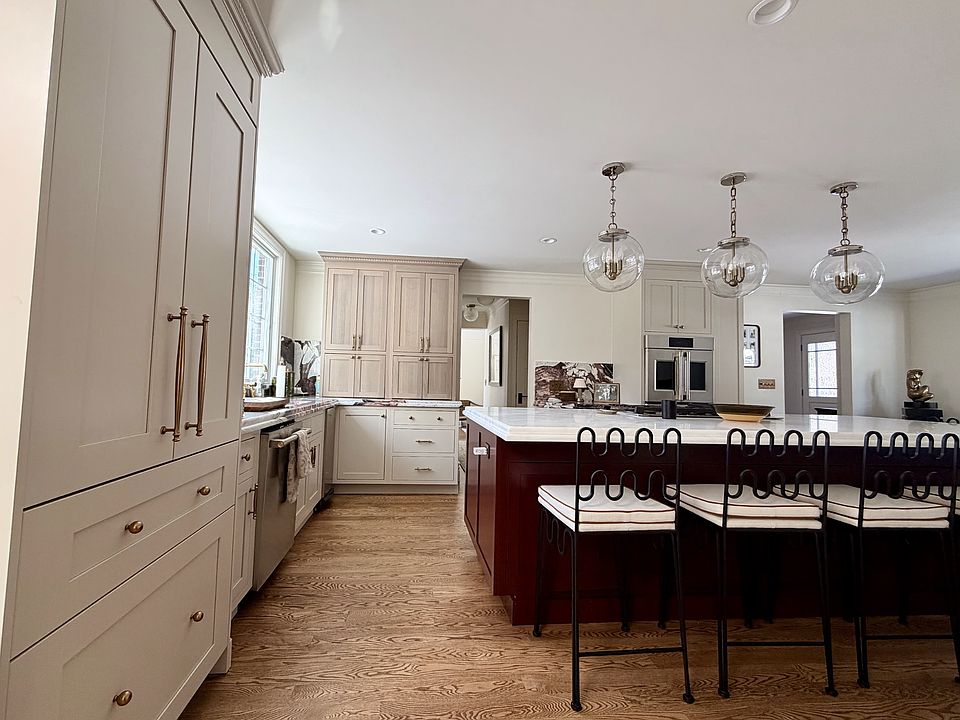 1st image of 45 Ferncroft Rd