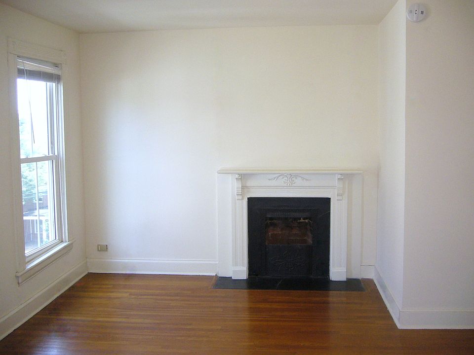 1st image of 1109 Wertland St APT 4