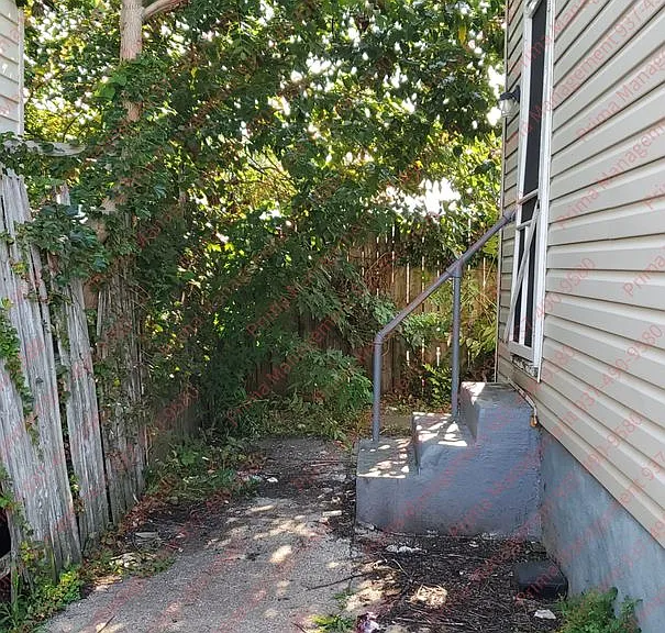 2305 E 3rd St — Photo 7