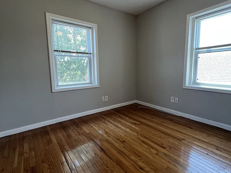 3401 Central St — Photo 36