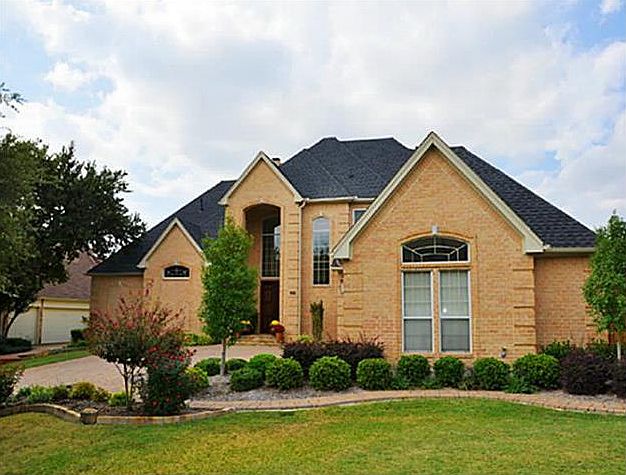 1st image of 1000 Creekside Ct