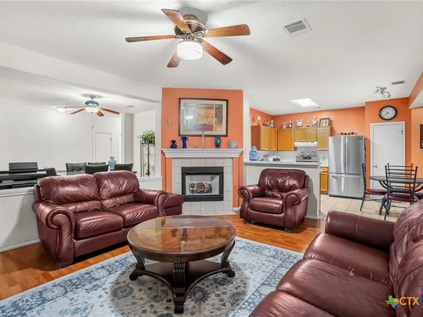 1121 Black Locust Dr, Pflugerville, TX 78660
