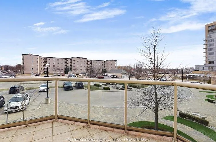 5055 Riverside Dr E #201 — Photo 30