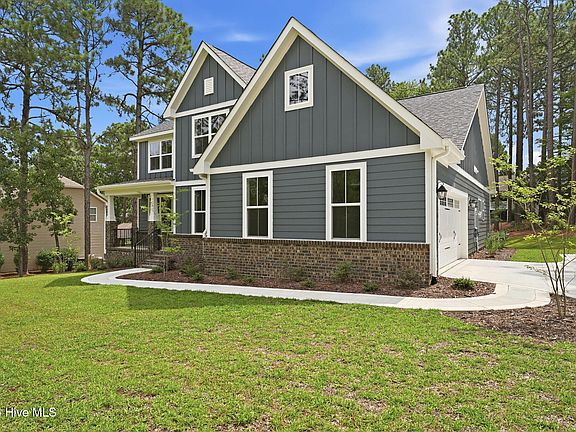 2nd image of 112 Callis Circle