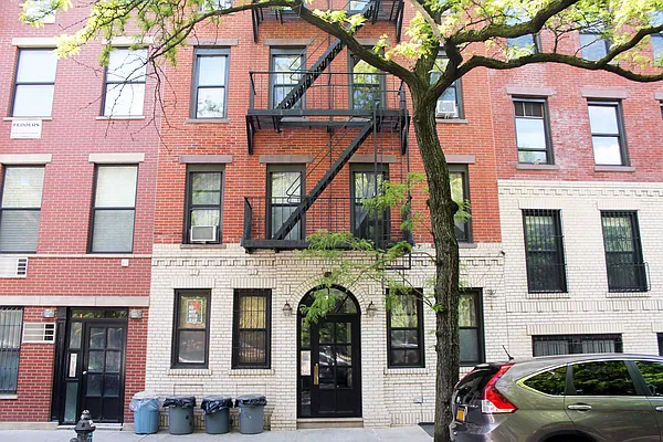 Rented by Urban Real Estate Inc | media 12