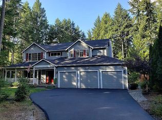 2056 NW Valhalla Loop, Poulsbo, WA 98370