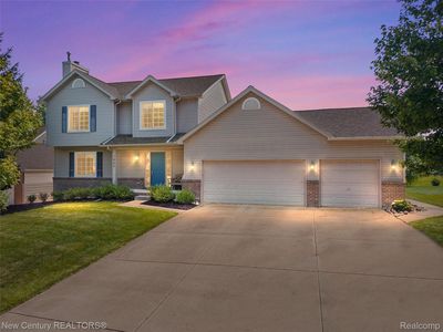 1480 Scotland Yard Dr, Walled Lake, MI, 48390