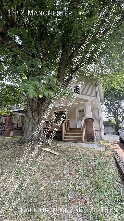 Spacious Akron Rental — Photo 2