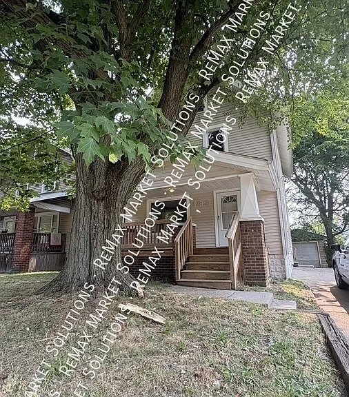 1343 Manchester Rd — Photo 2