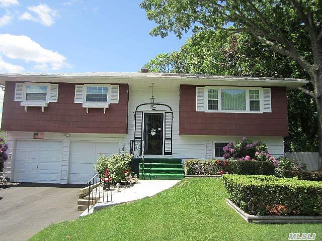 1st image of 4 Barbara Ave