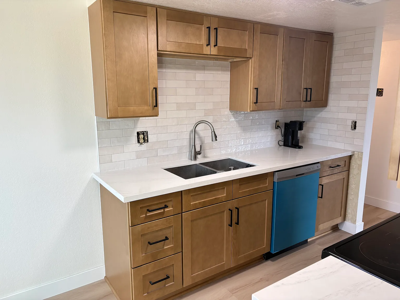 3 bed, 1200 sqft, $1,950 — Photo 3