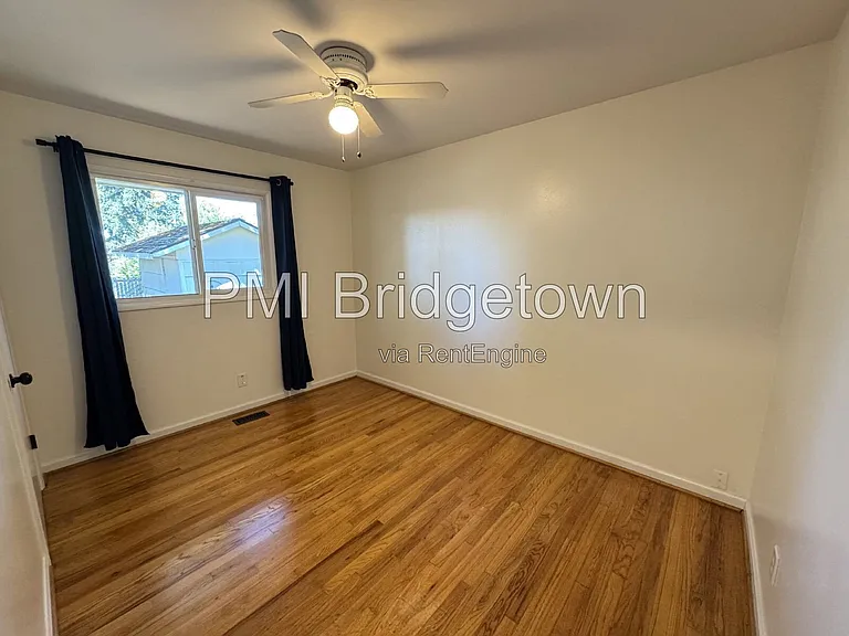 9725 SE 29th Ave — Photo 14