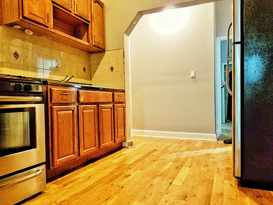 Rented by TheRealEstateCompany.com LLC | media 21