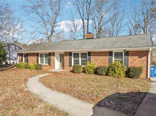 4331 Kimmeridge Rd, Greensboro, NC 27406