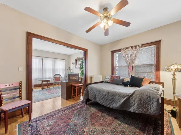 611 E 16th St APT 1, Minneapolis, MN 55404