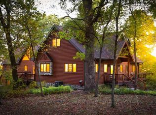 10002 E Power Plant Rd, Hennepin, IL 61327