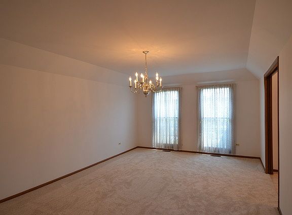 4th image of 967 Shetland Dr