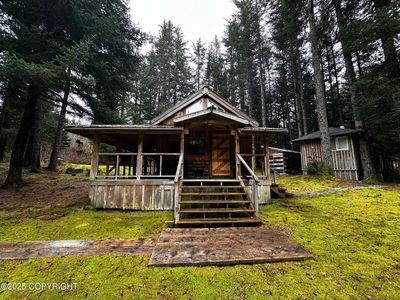 1393 N Boone Ln, Seldovia, AK, 99663