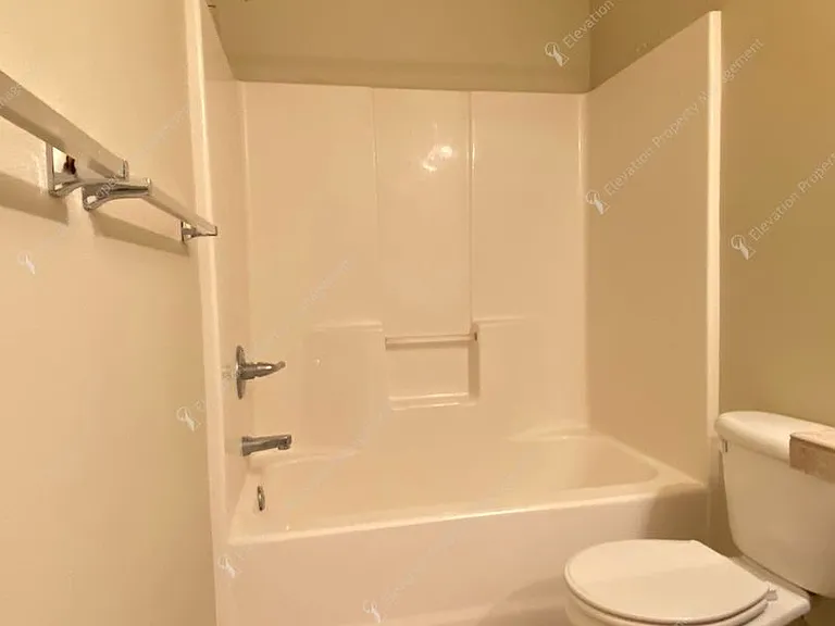 60974 Snowbrush Dr — Photo 32