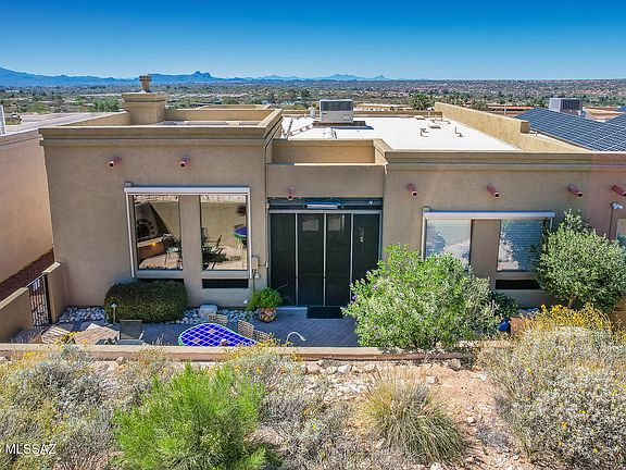 3rd image of 9807 N Ridge Shadow Pl