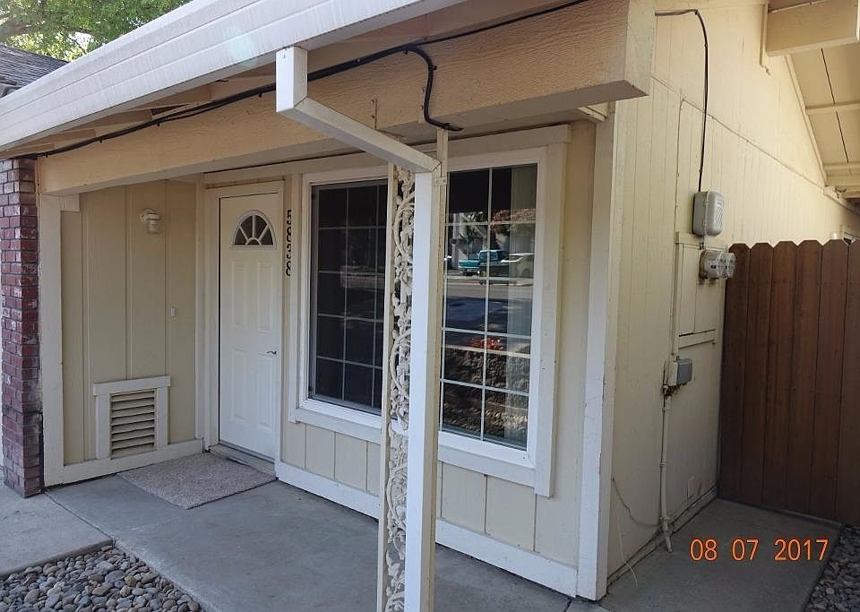 1st image of 5840 Palm Ave