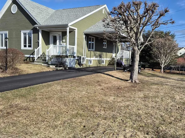 27 Wellington Ct, Truro, NS B2N 6M9