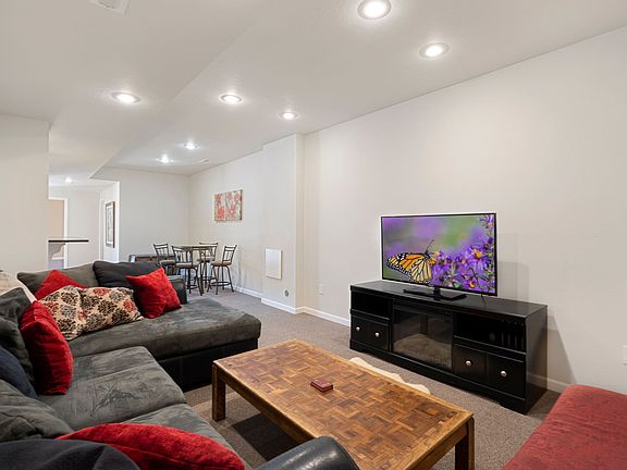 173 Vela Ct 13_03162022