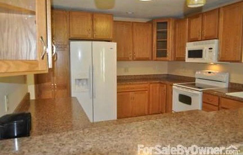 1st image of 411 Kochs Ln