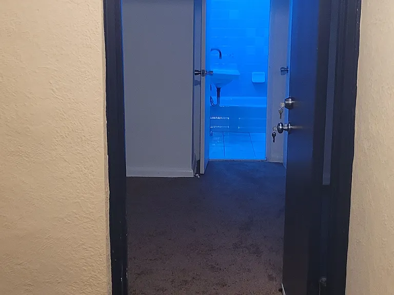 Hallway entrance into apartment