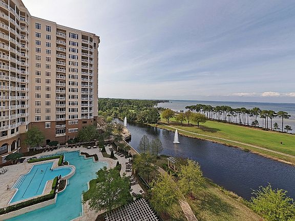 2nd image of 400 Kelly Plantation Dr Unit 704