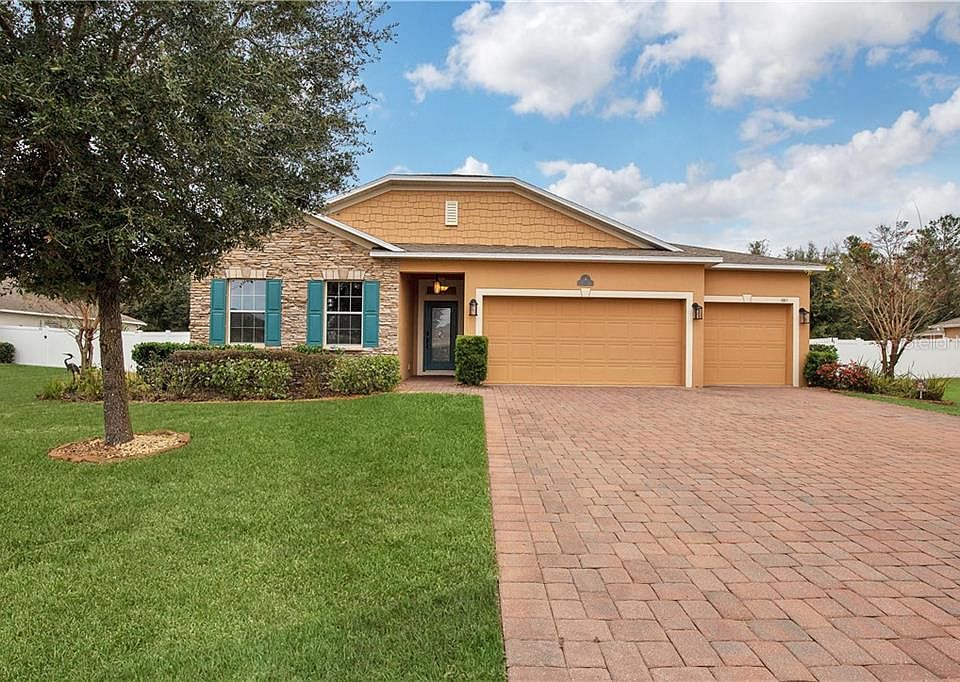 1st image of 109 Los Arbor Dr