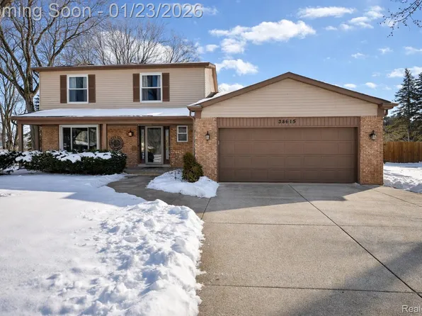 38615 Meeting House Ln, Livonia, MI 48154